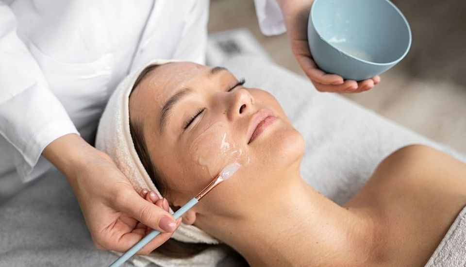 Peel da sau bao lâu thì rửa mặt