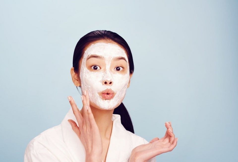Cách chăm sóc da hàng ngày theo kiến thức chuyên sâu về da mụn