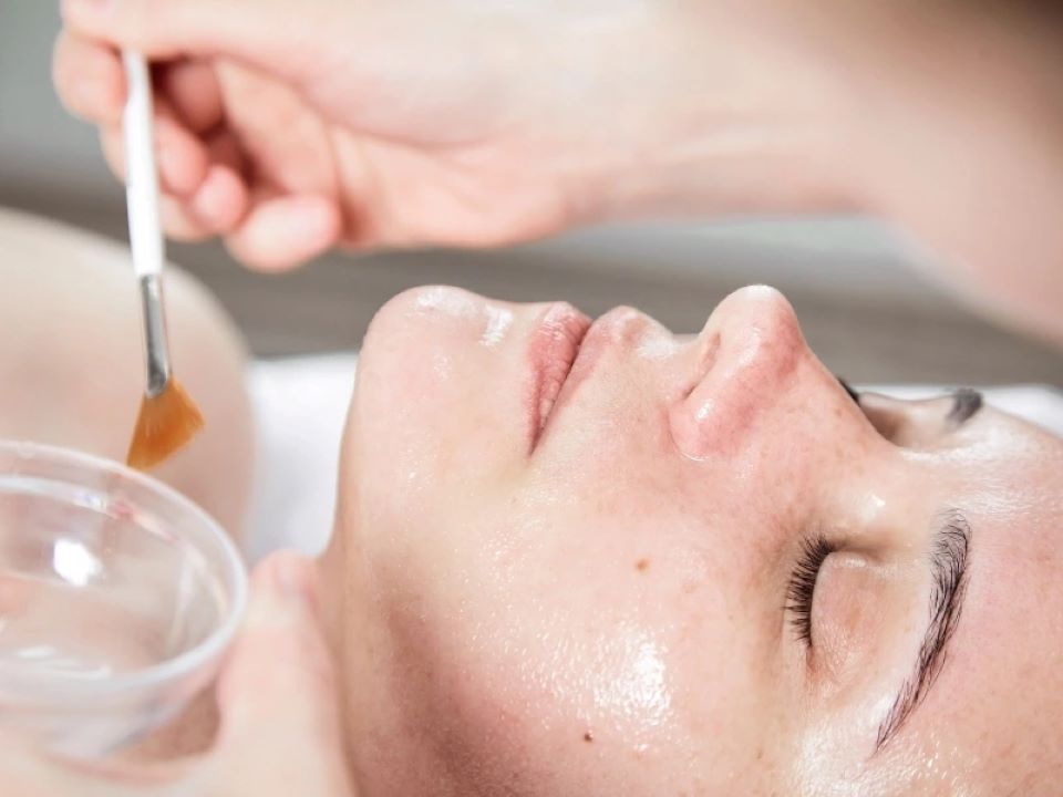 peel da có làm mỏng da không