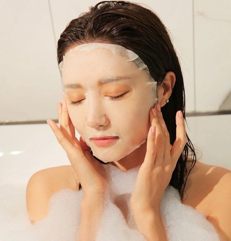 Mặt nạ cấp ẩm