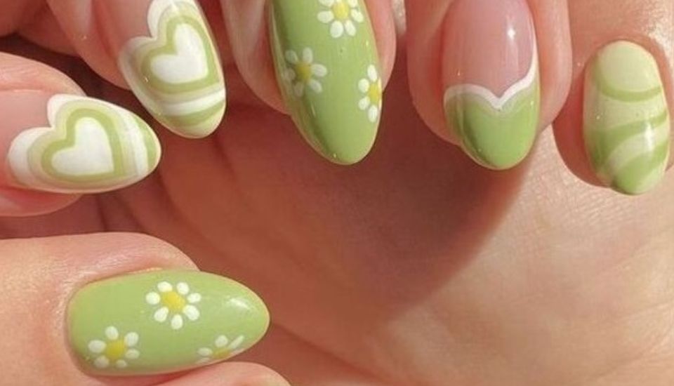Mẫu nail hoa cúc gradient mềm mại