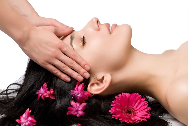 Thái độ phục vụ: niềm nở, tận tâm hay chỉ "làm cho xong"?